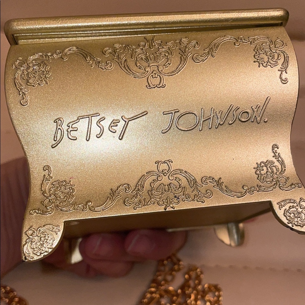 Betsey Johnson Gold Heart Necklace - Picture 4 of 8